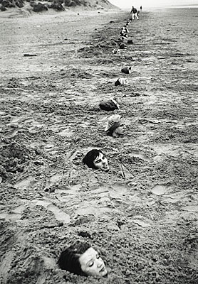 Heads_in_Dirt_MOCA